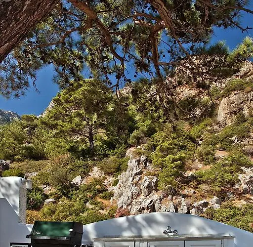 Stamatina Kyra Panagia