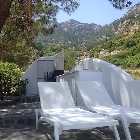 Stamatina Κυρά Παναγιά